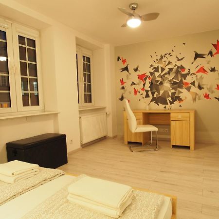 Grand-Tourist Amber Center Apartments กดัญสก์ ภายนอก รูปภาพ