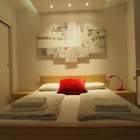 Grand-Tourist Amber Center Apartments กดัญสก์ ภายนอก รูปภาพ