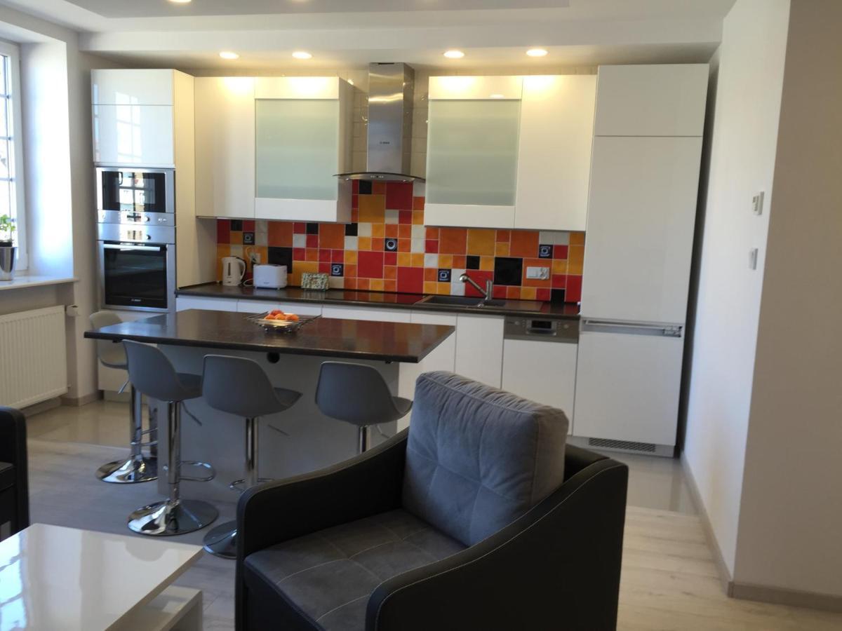 Grand-Tourist Amber Center Apartments กดัญสก์ ภายนอก รูปภาพ